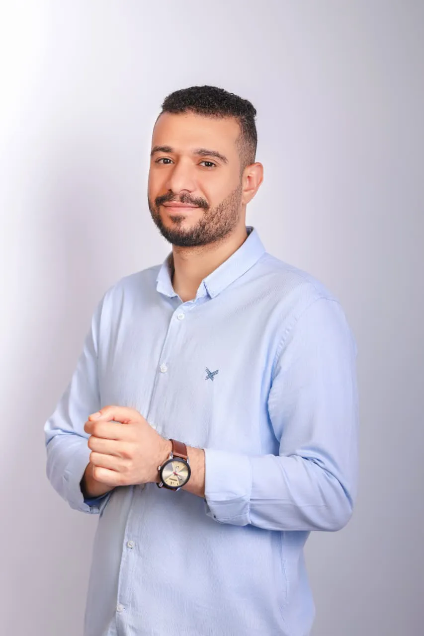 مستر  معتز عمر