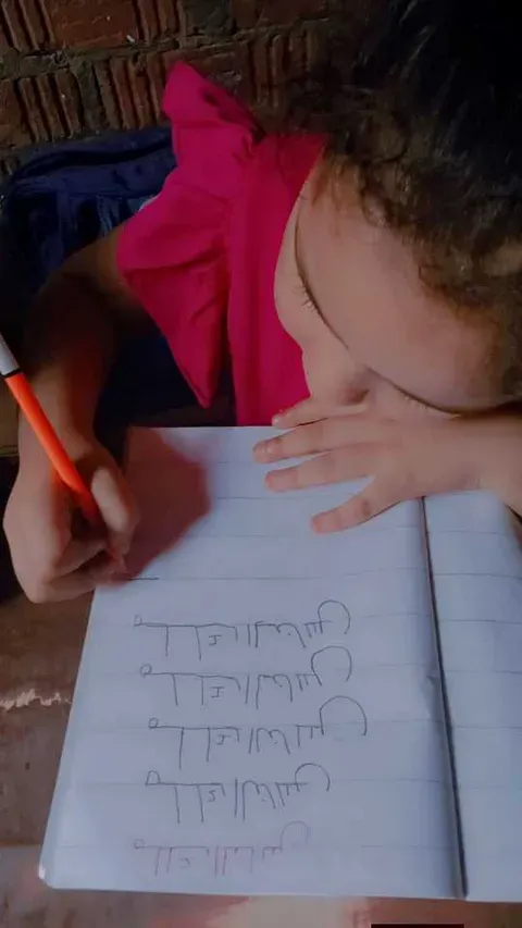 أكاديمية الخط الجميل✍️