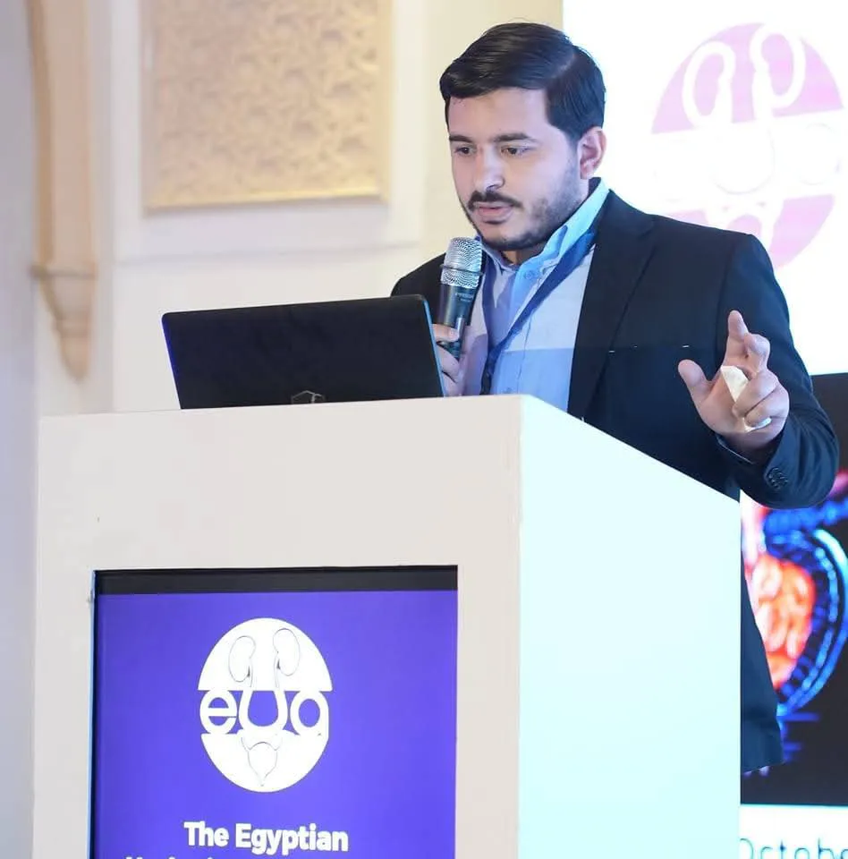د.إبراهيم أبو العنين