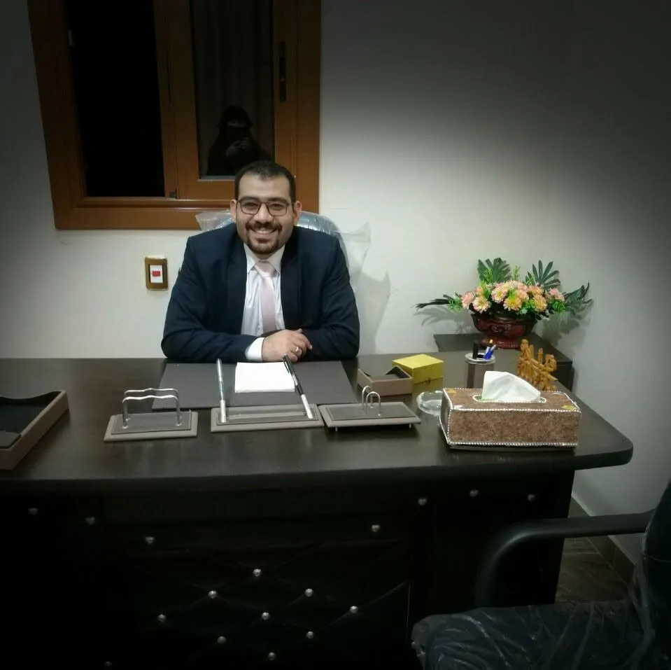 عيادة دكتور /خالد مازن 