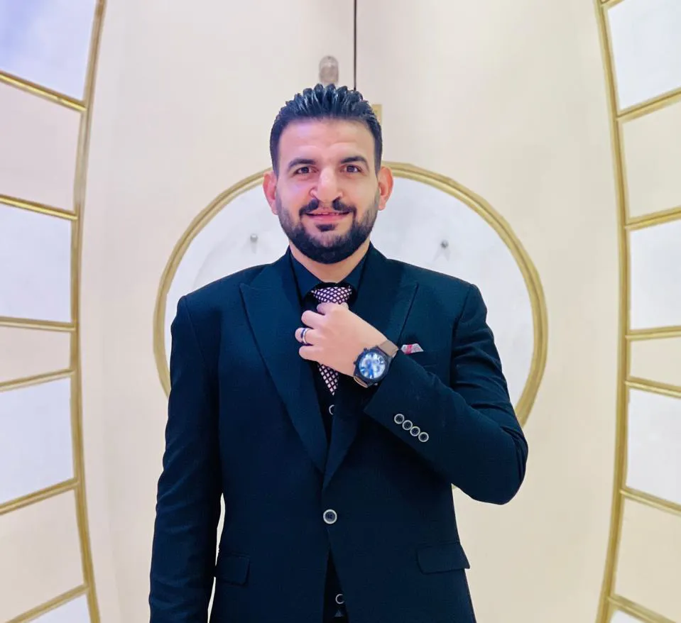 مستر أحمد إبراهيم