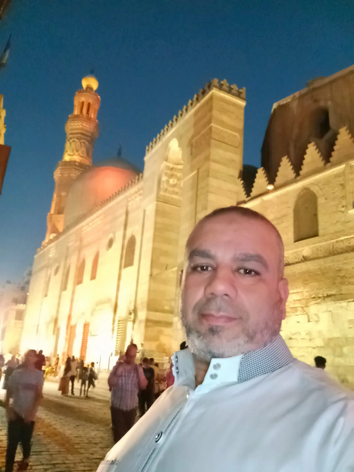 الشيخ/ أحمد عبدالرحمن 